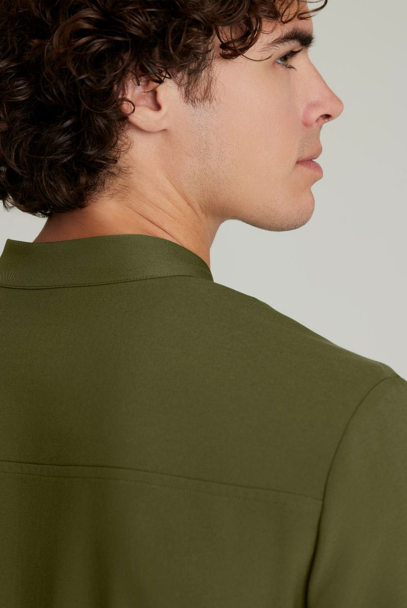 Grey's Anatomy Evolve 3 Pocket Banded Collar Male Warm Up | Fern