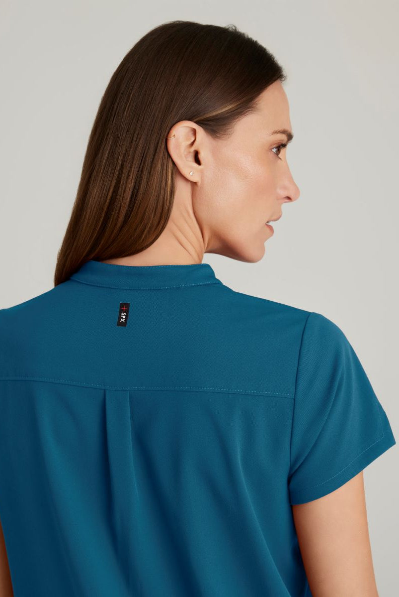 Grey's Anatomy Avery 2 Pocket Banded Collar Top | Bahama / Caribbean