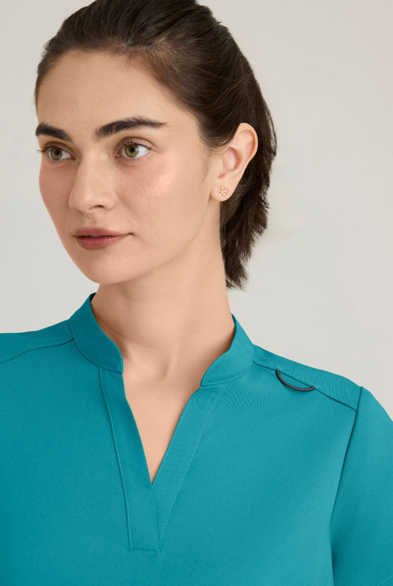 Grey's Anatomy Avery 2 Pocket Banded Collar Top | Teal