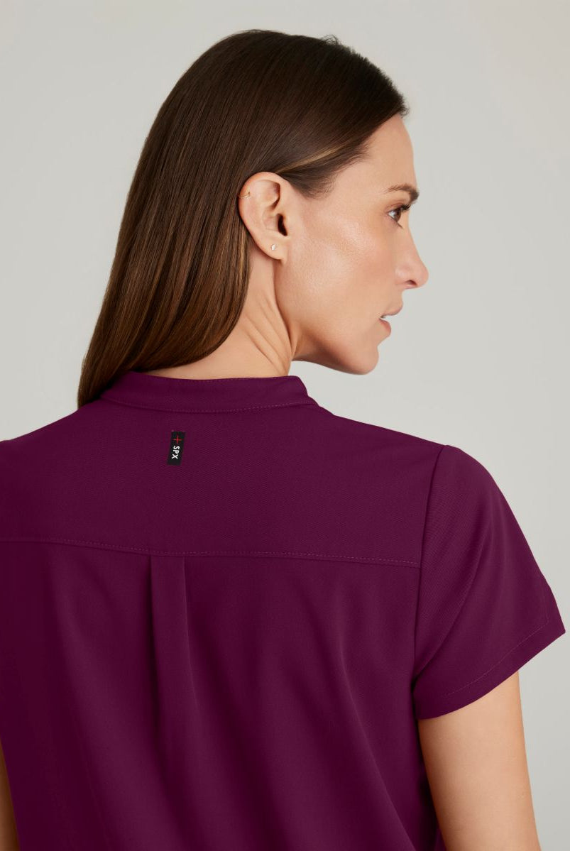 Grey's Anatomy Avery 2 Pocket Banded Collar Top | Wine