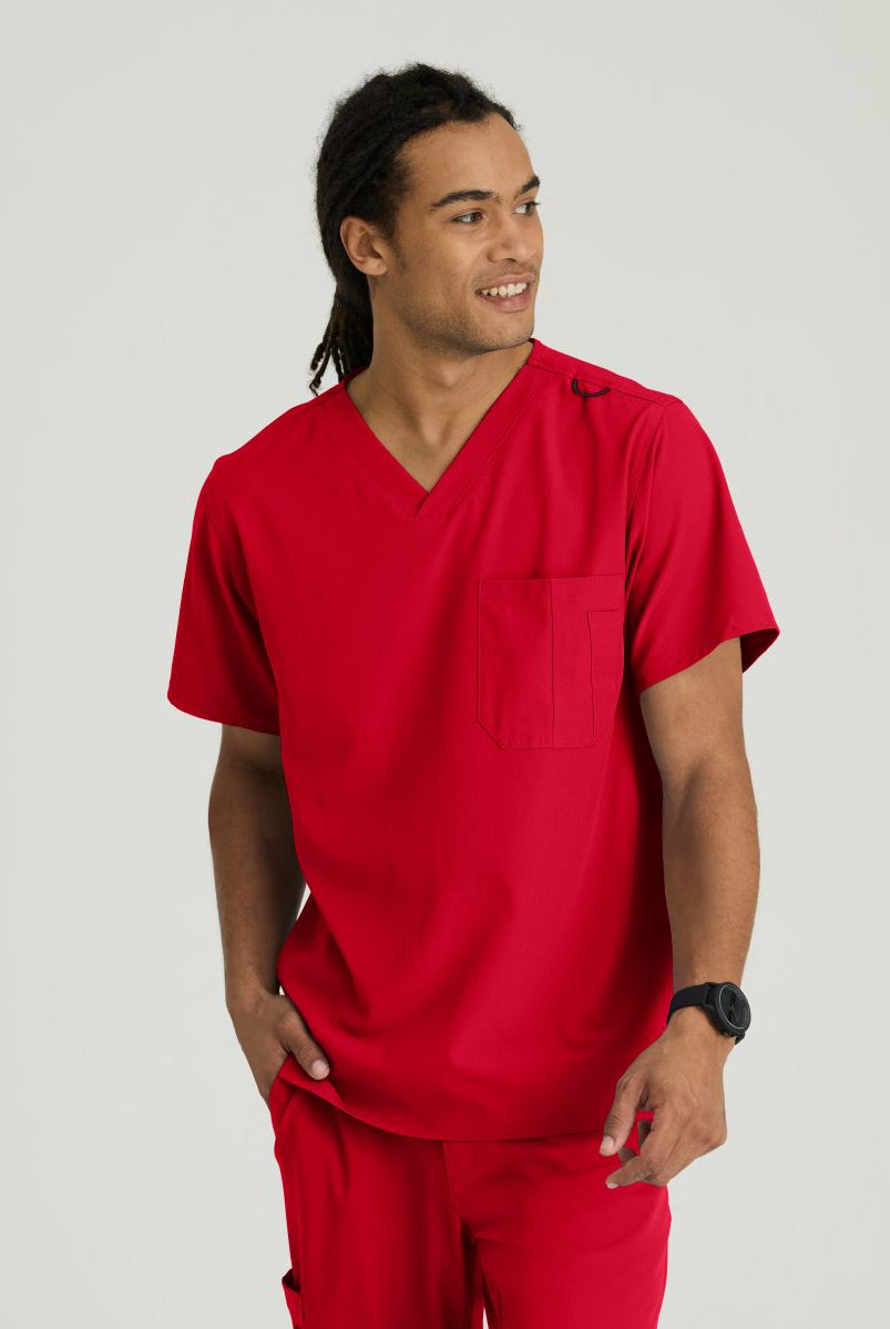 SKECHERS MALE STRUCTURE V-NECK TOP | RED