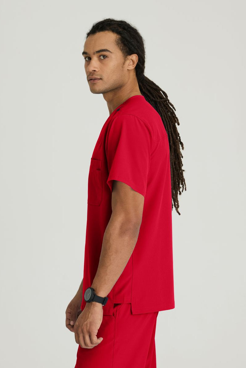SKECHERS MALE STRUCTURE V-NECK TOP | RED