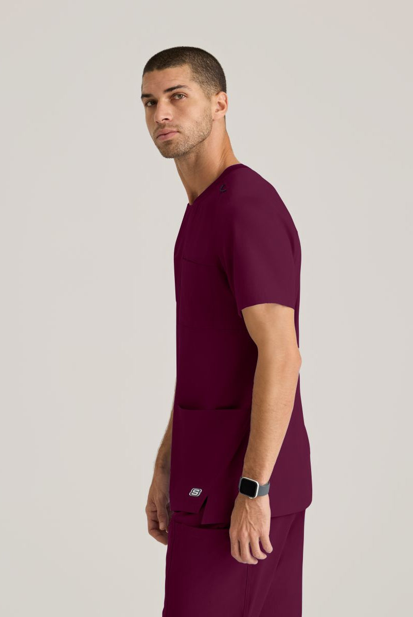 SKECHERS MALE THESIS THREE POCKET, ROUNDED NECKLINE SCRUB TOP | Wine