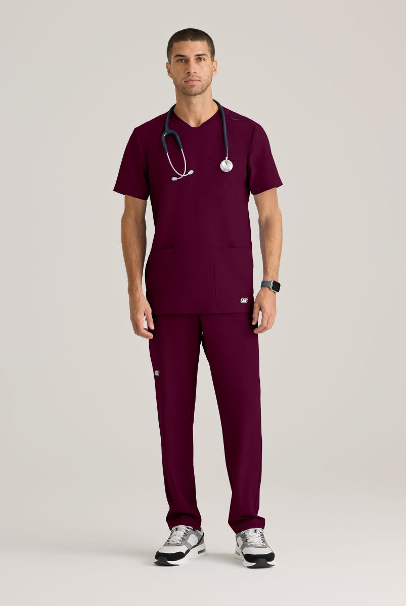 SKECHERS MALE THESIS THREE POCKET, ROUNDED NECKLINE SCRUB TOP | Wine