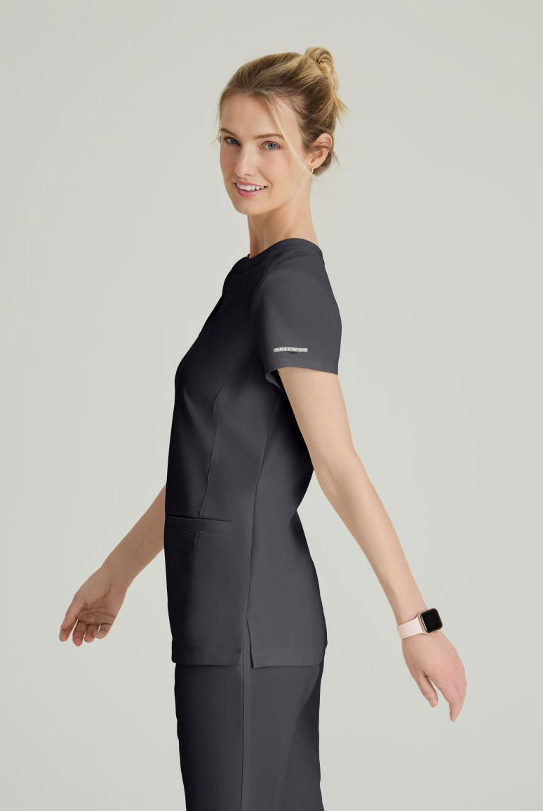 Skechers Women's Coast 2-Pocket Banded Collar Top PRE-ORDER PRODUCT | Pewter Grey