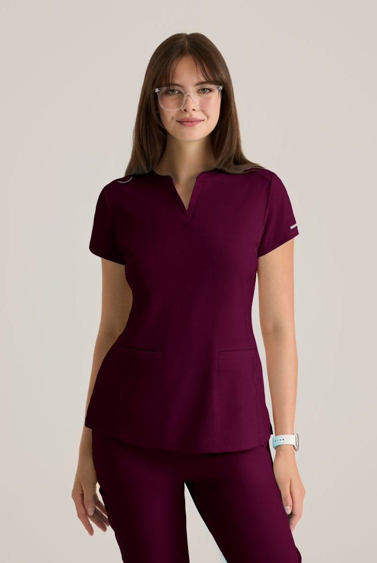 Skechers Women's Coast 2-Pocket Banded Collar Top PRE-ORDER PRODUCT | Wine