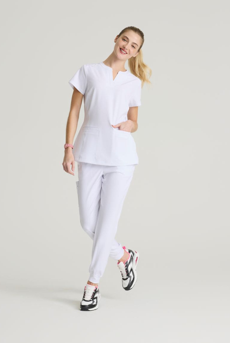 Skechers Women's Coast 2-Pocket Banded Collar Top PRE-ORDER PRODUCT | WHITE