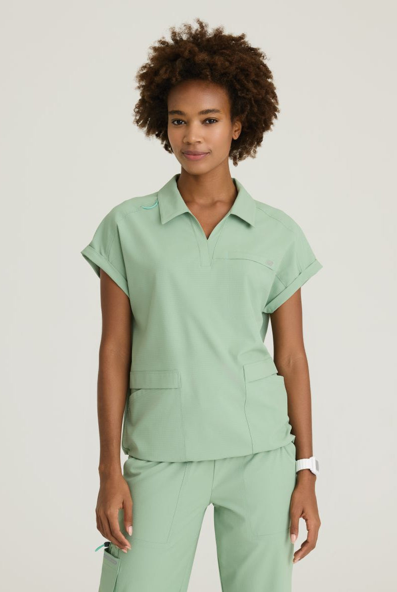 Skechers Charlie Women's 3 Pocket Shirt Collar Dolman Sleeve Top | Field Green