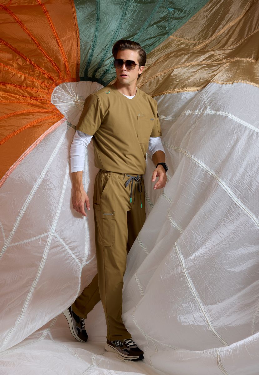 Skechers Station Men's 3 Pocket Round Neck High-Low Hem Top | Duffle