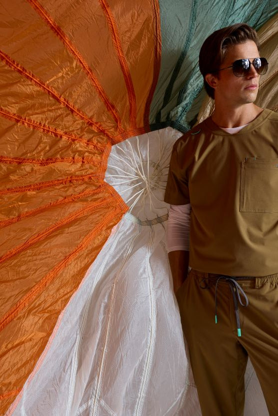 Skechers Station Men's 3 Pocket Round Neck High-Low Hem Top | Duffle