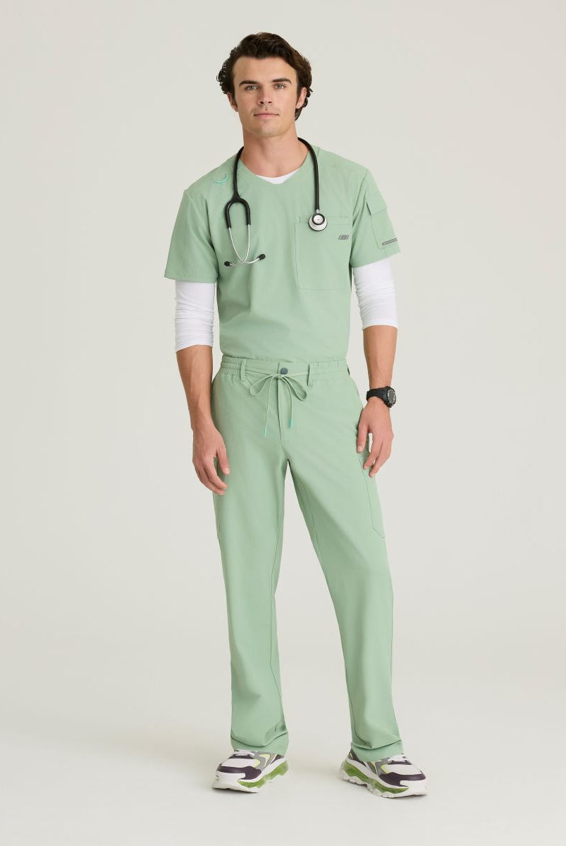 Skechers Station Men's 3 Pocket Round Neck High-Low Hem Top | Field Green