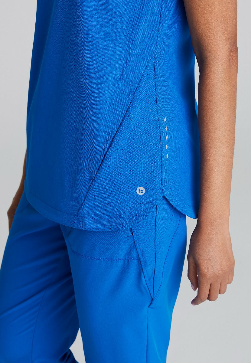 BARCO ONE FLUX FEMALE SCRUB TOP | New Royal