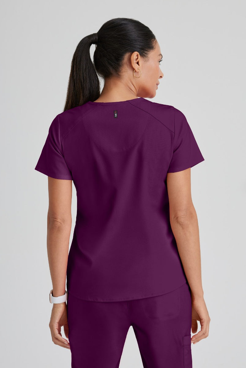 Greys Anatomy Emma 4 pocket, V-neck scrub top with angled seams | Wine