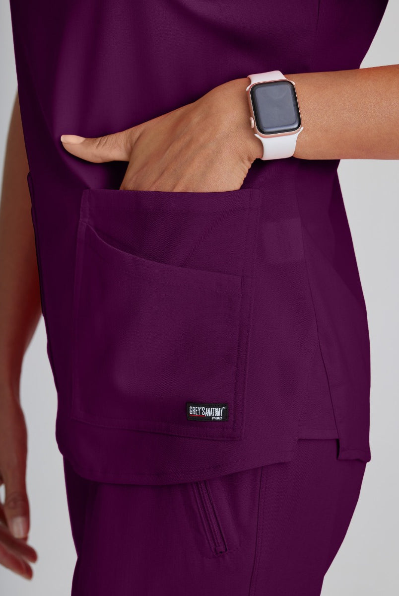 Greys Anatomy Emma 4 pocket, V-neck scrub top with angled seams | Wine