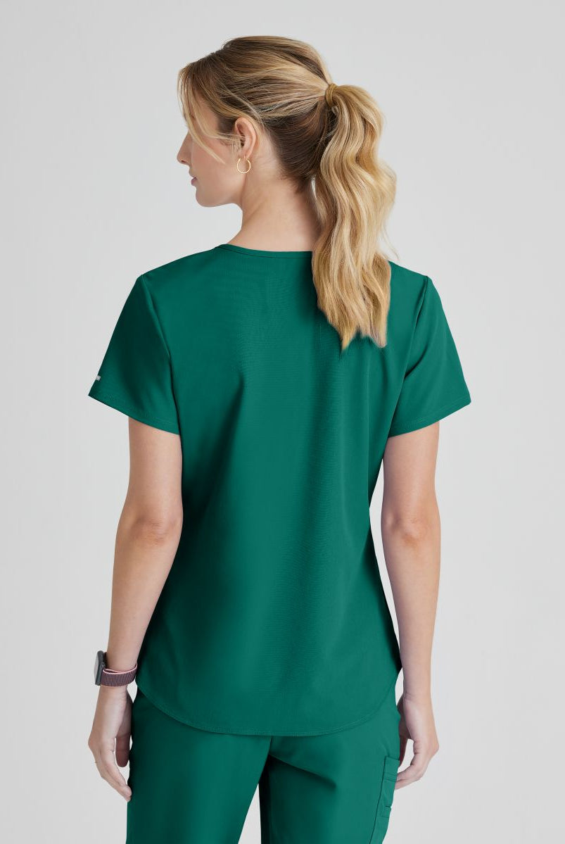 SKECHERS BREEZE 3-POCKET SHAPED HEM TOP | Hunter Green