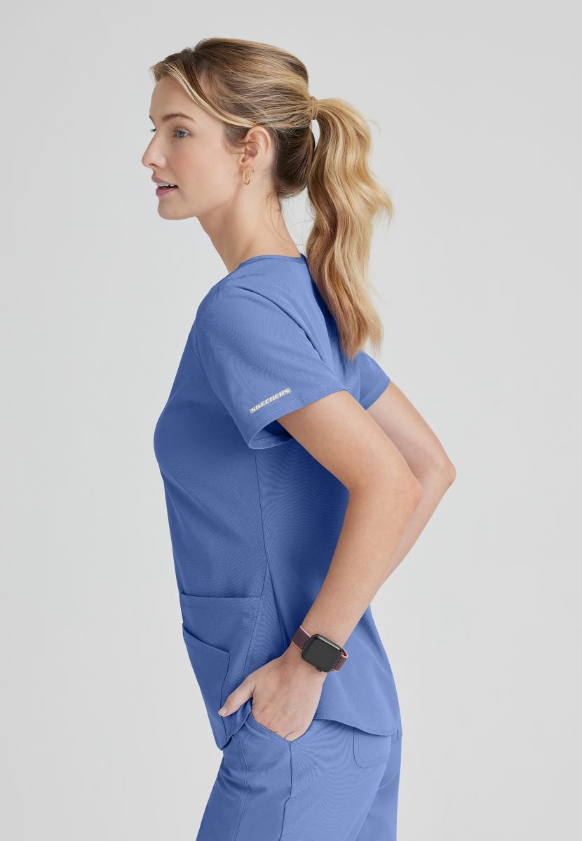 SKECHERS BREEZE 3-POCKET SHAPED HEM TOP | TRUE CEIL