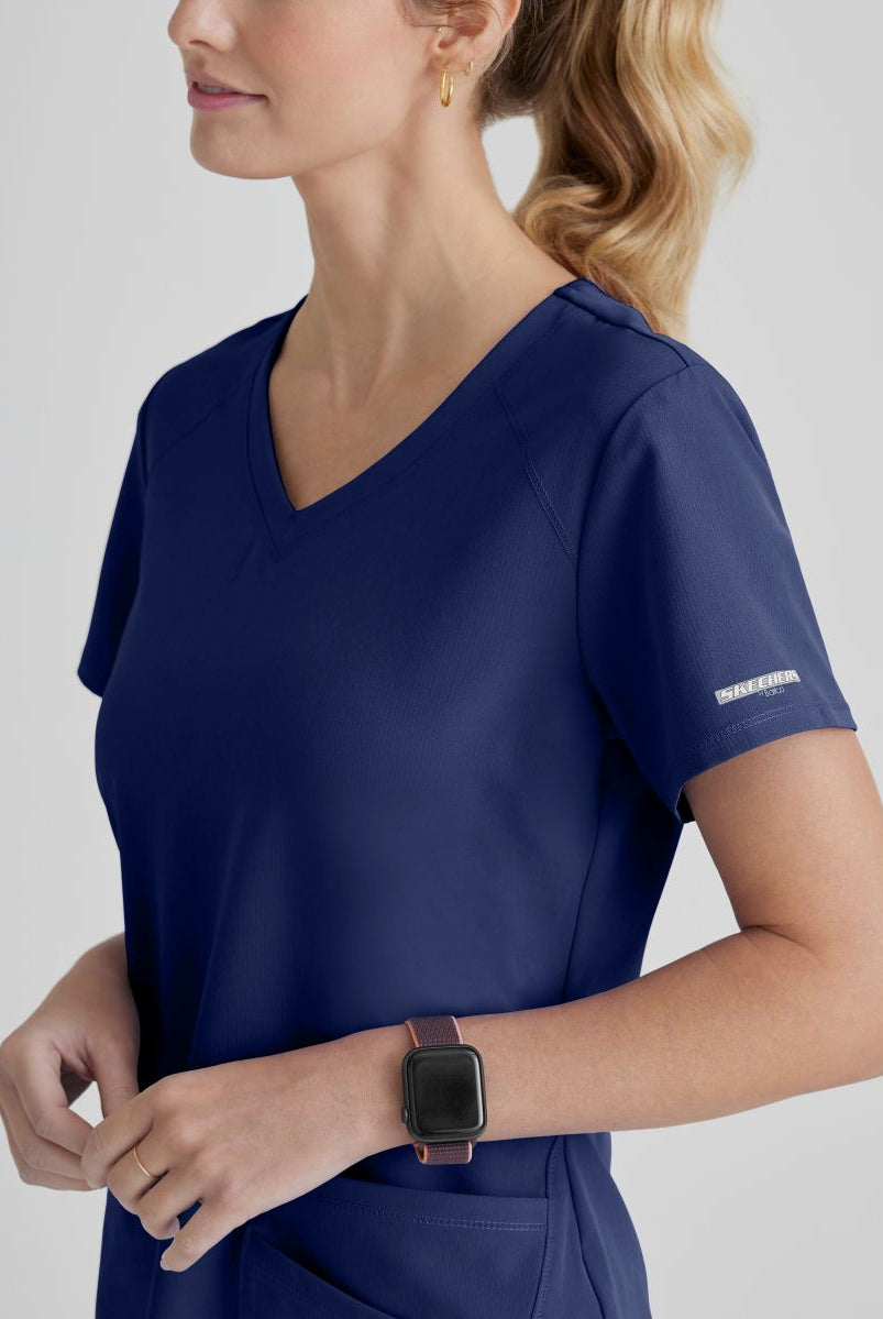 SKECHERS BREEZE 3-POCKET SHAPED HEM TOP | NAVY