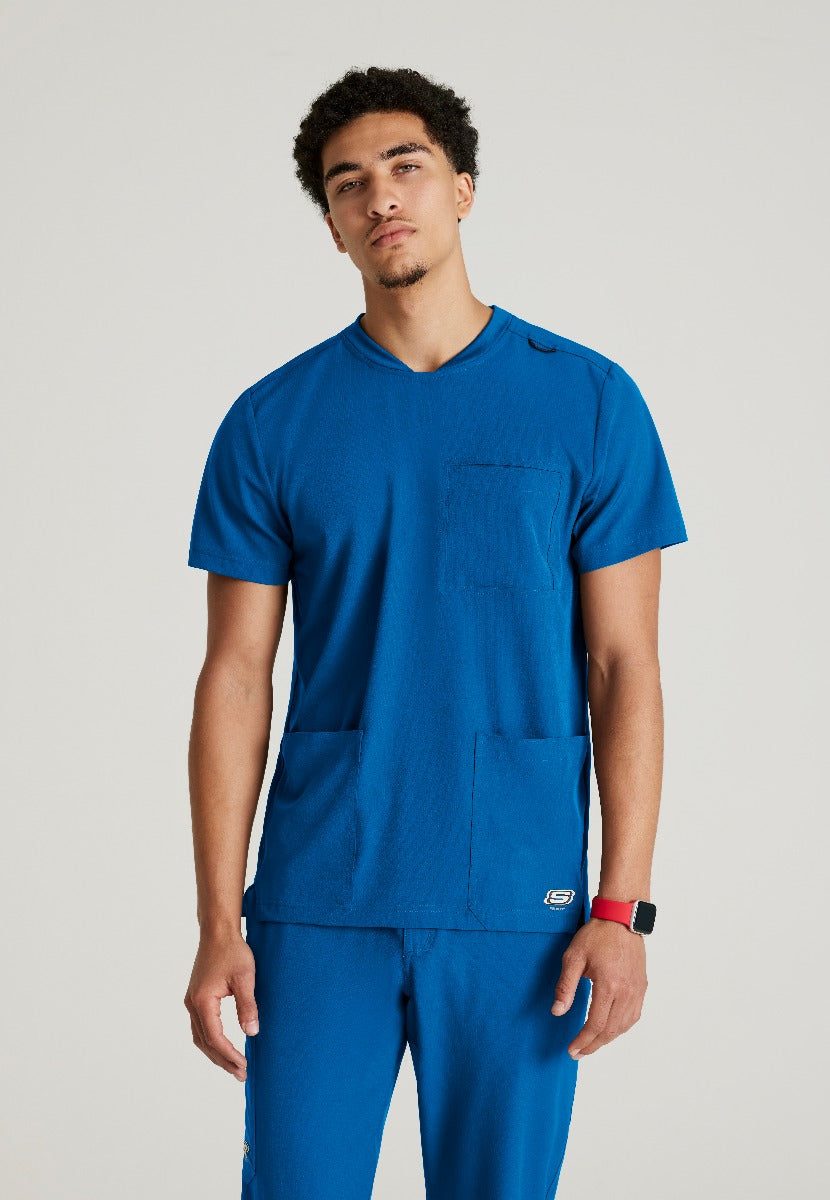SKECHERS MALE THESIS THREE POCKET, ROUNDED NECKLINE SCRUB TOP | New Royal