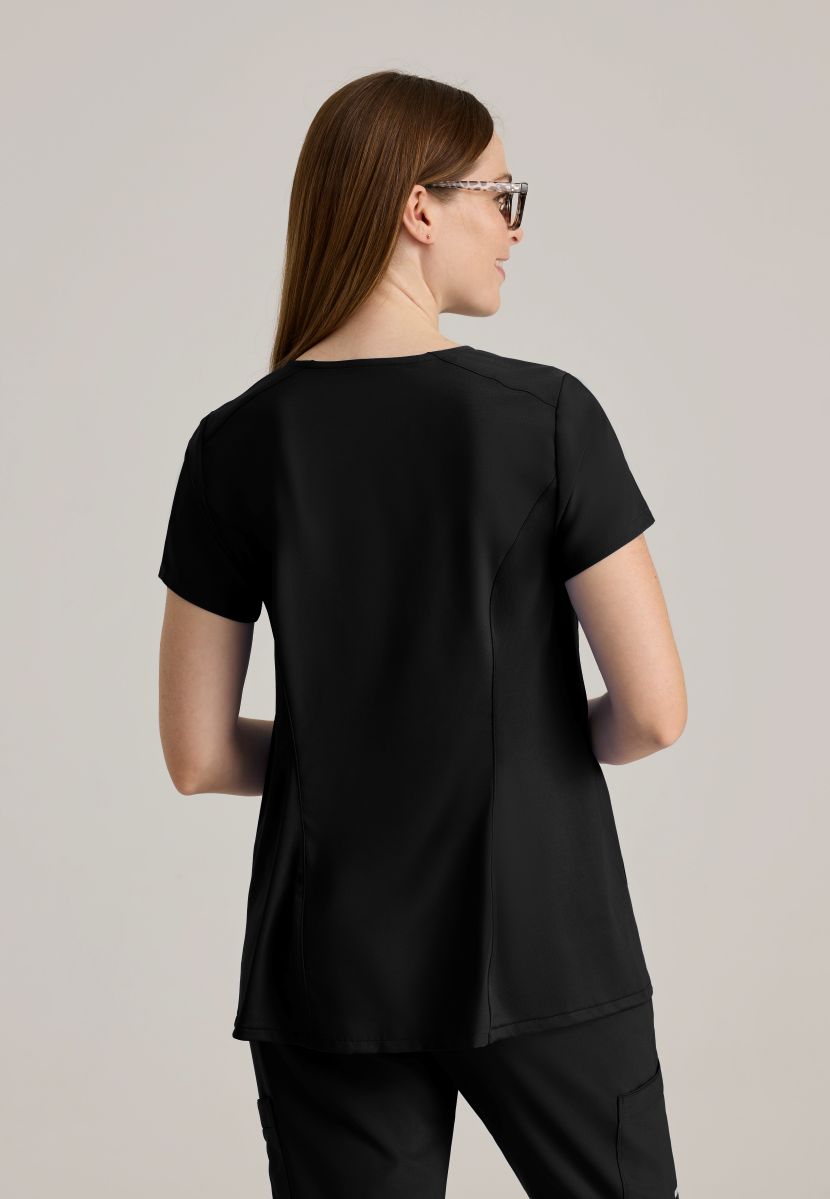 Grey's Anatomy Evolve Promise 2-Pocket Maternity Top | BLACK