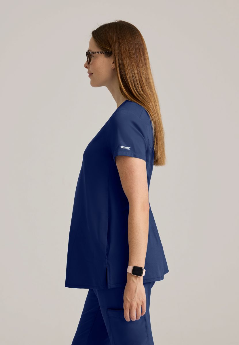 Grey's Anatomy Evolve Promise 2-Pocket Maternity Top | NAVY