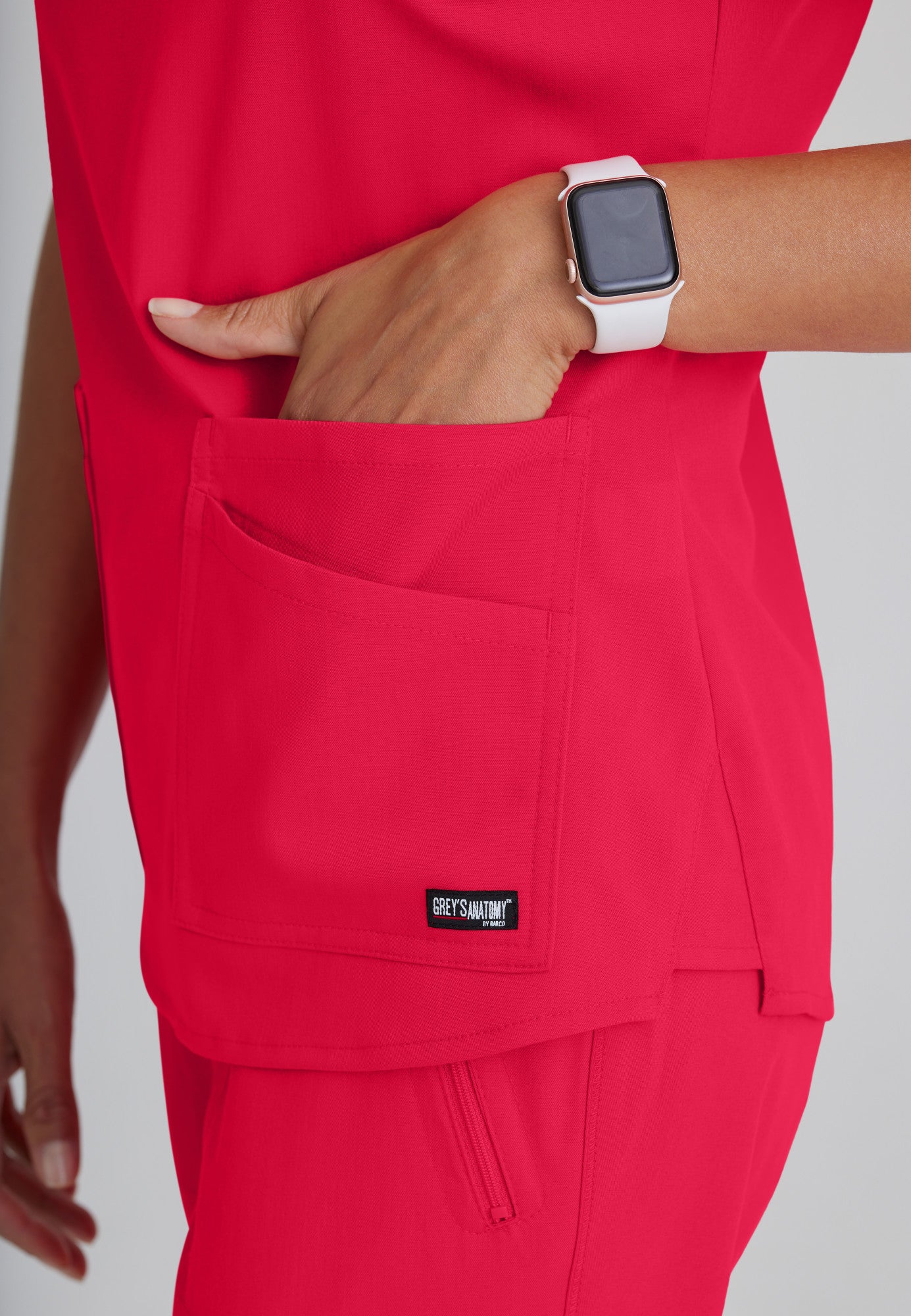 Greys Anatomy Emma 4 pocket  PRE-ORDER PRODUCT | Scarlet Red