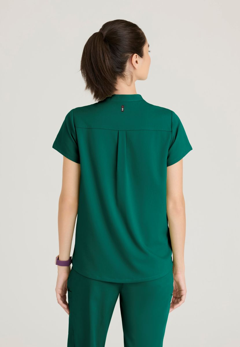 Grey's Anatomy Avery 2 Pocket Banded Collar Top | Hunter Green