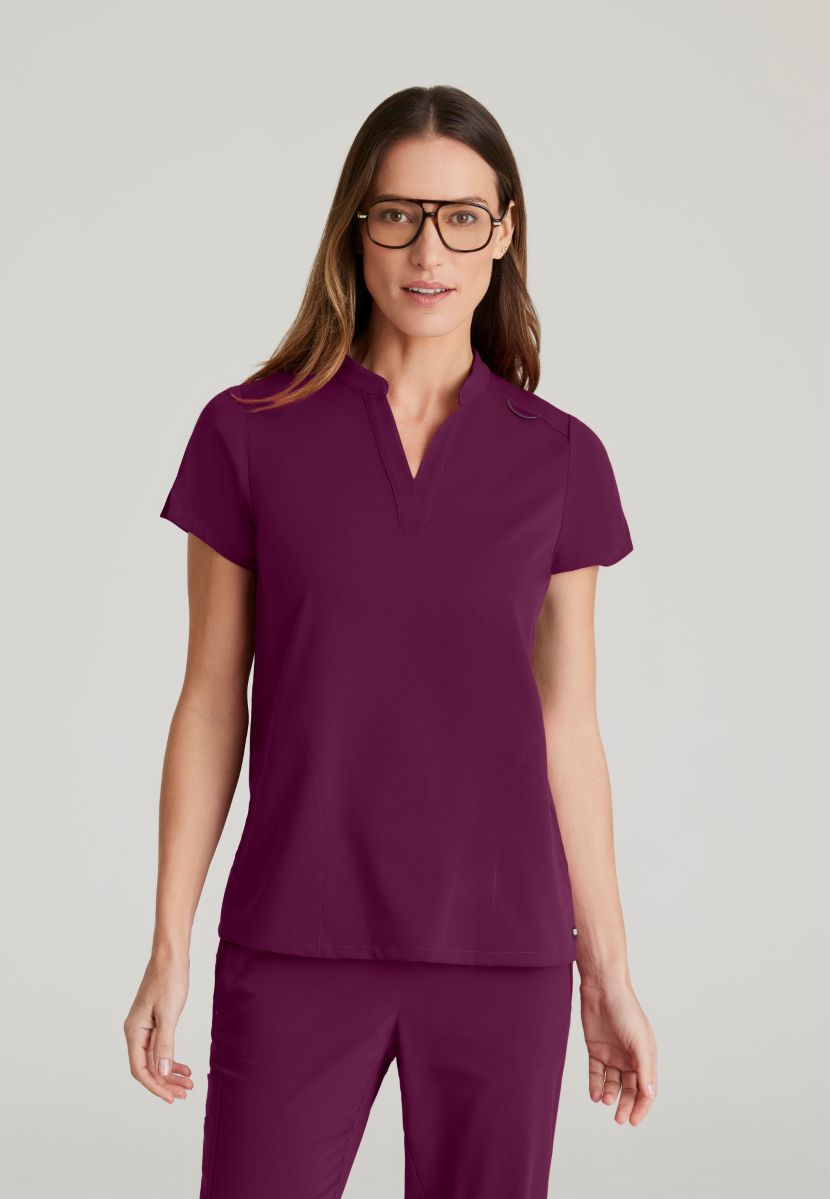 Grey's Anatomy Avery 2 Pocket Banded Collar Top | Wine