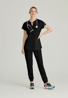 Skechers Women's Coast 2-Pocket Banded Collar Top PRE-ORDER PRODUCT | BLACK