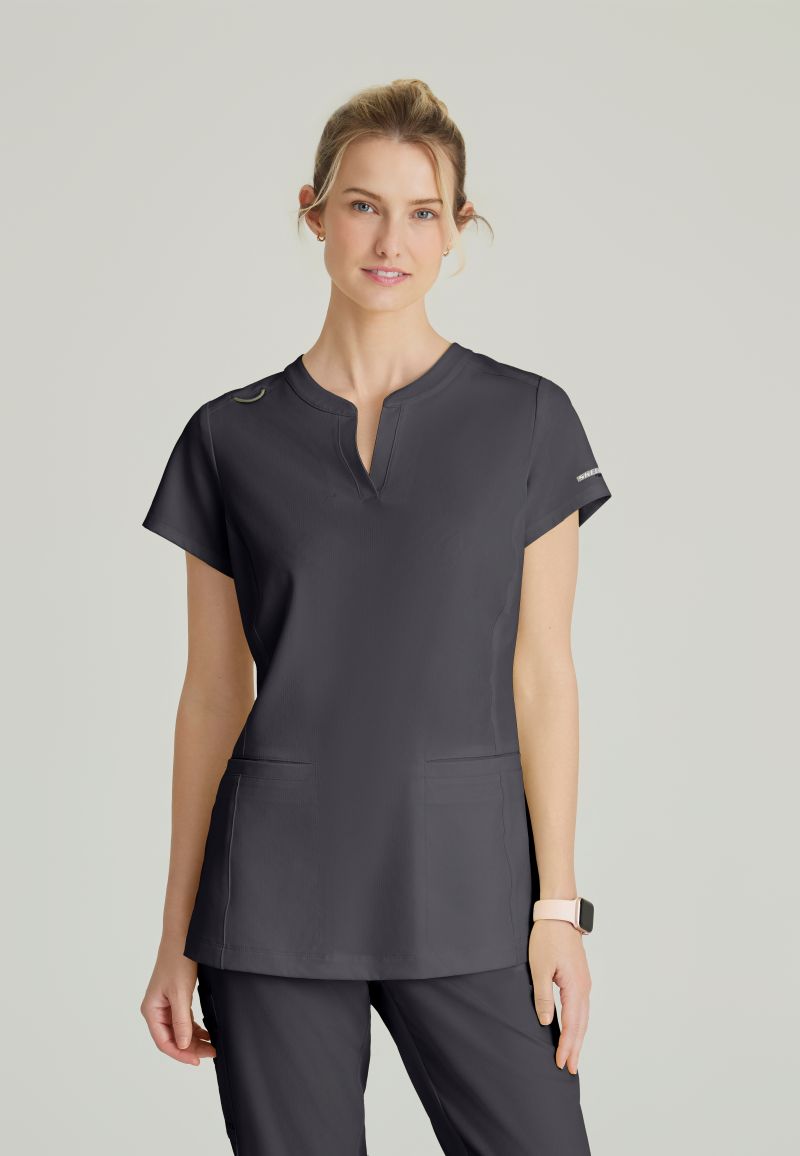Skechers Women's Coast 2-Pocket Banded Collar Top PRE-ORDER PRODUCT | Pewter Grey