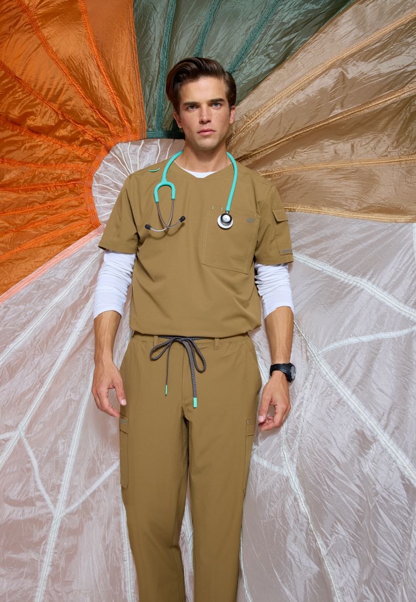 Skechers Station Men's 3 Pocket Round Neck High-Low Hem Top | Duffle