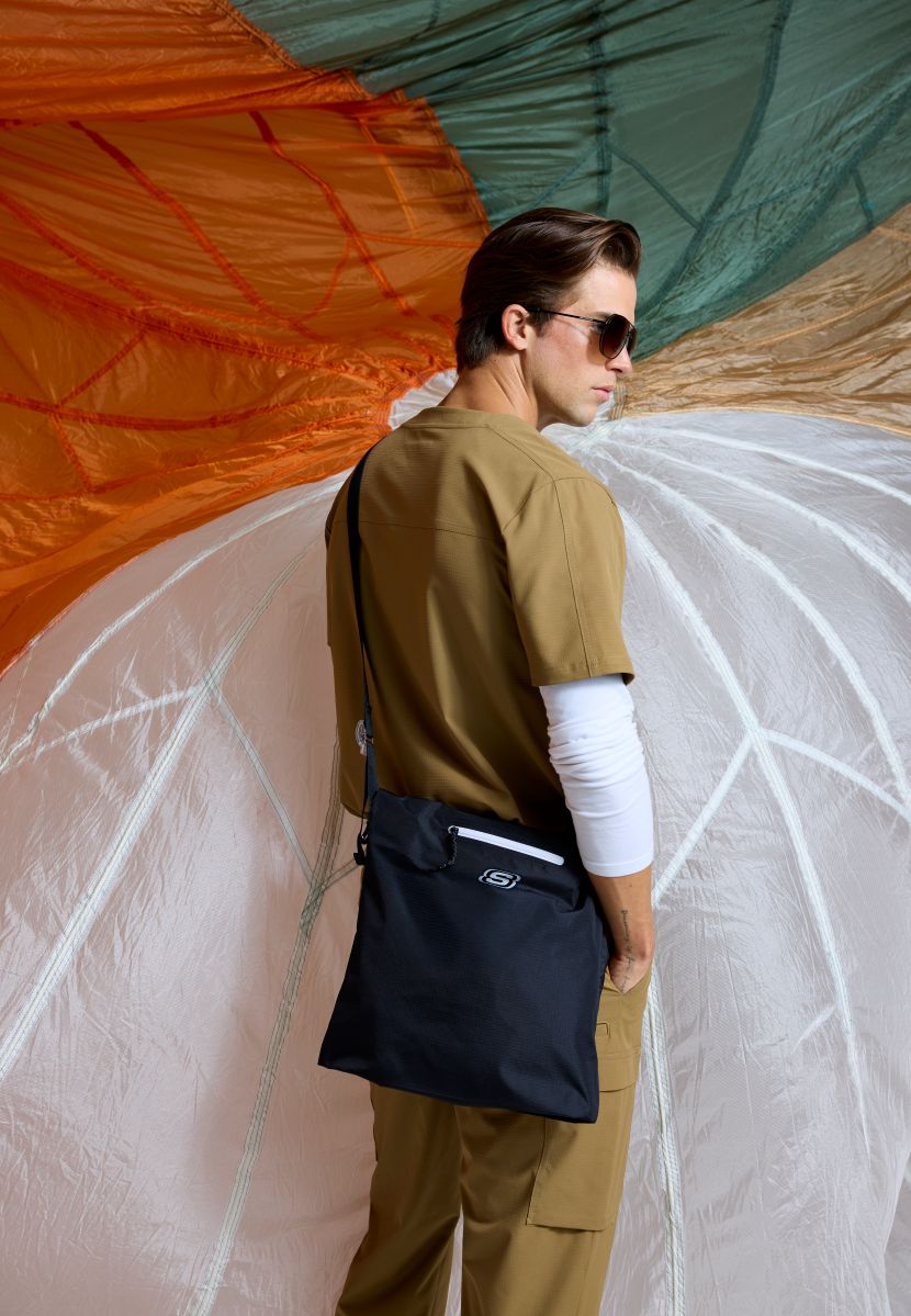 Skechers Station Men's 3 Pocket Round Neck High-Low Hem Top | Duffle